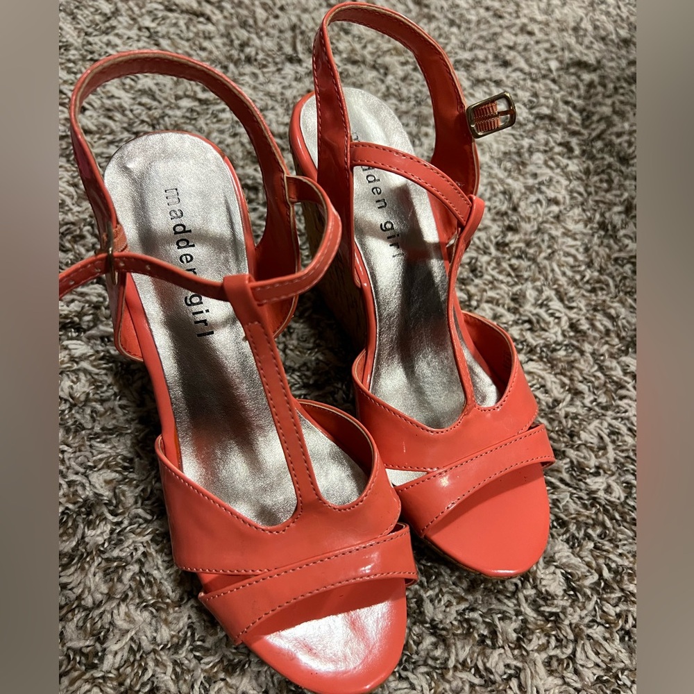 Madden girl wedges size 7